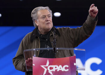 Steve Bannon Alleges U.S. Push for Regime Change in Iran Amid Rubio’s Israel Visit